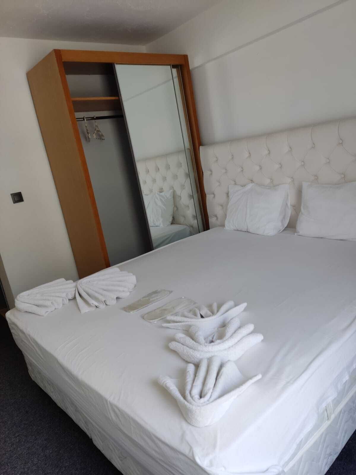 Avalon Otel