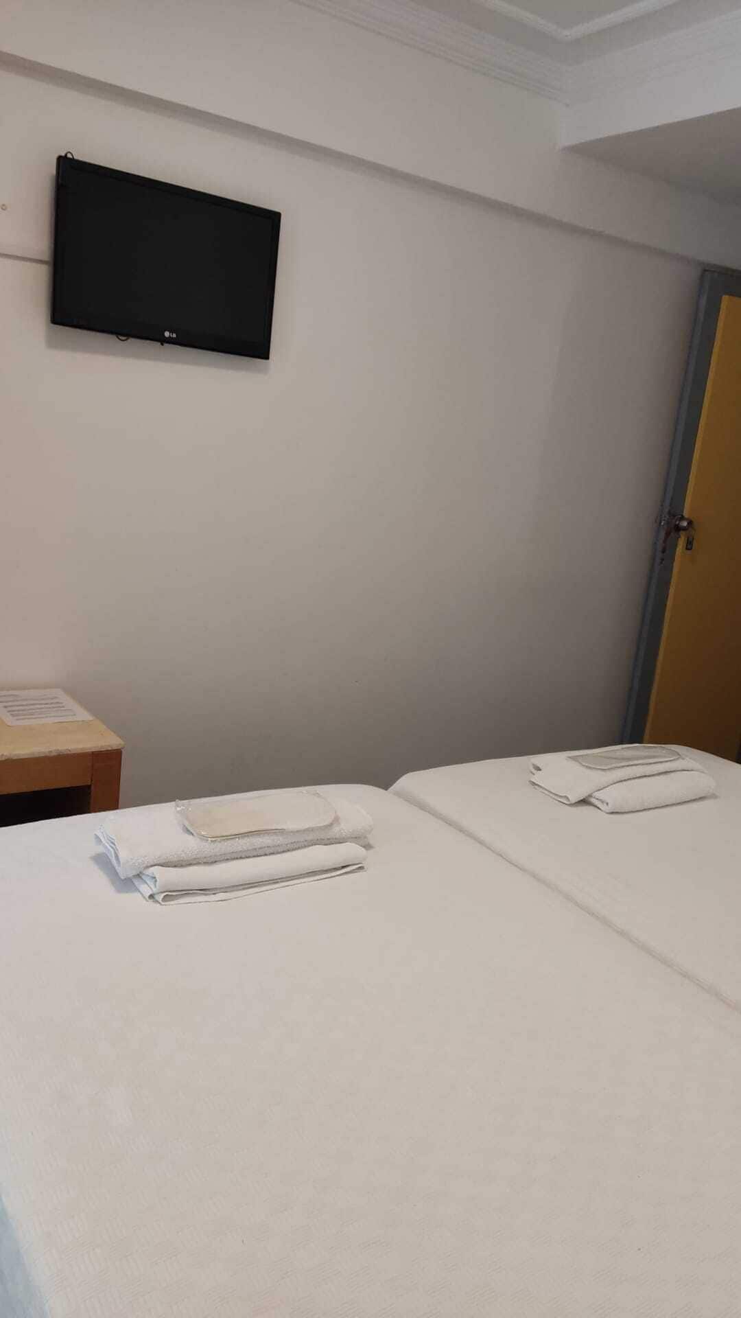 Avalon Otel