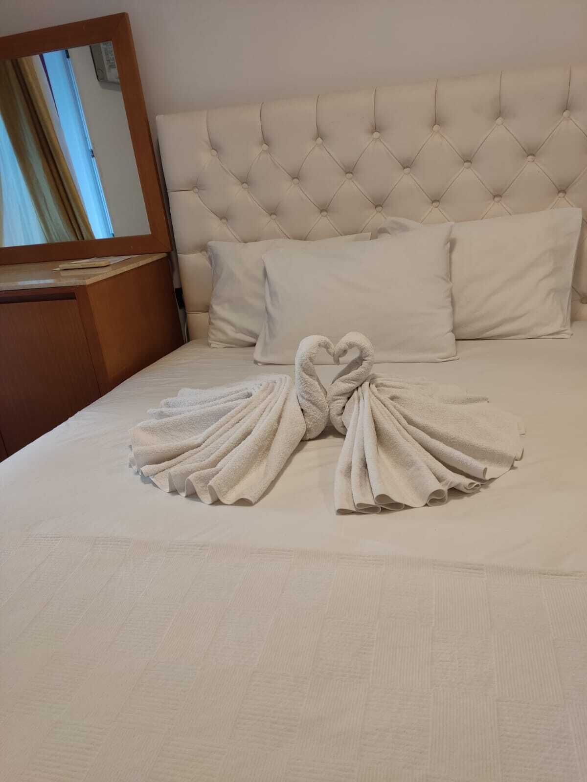 Avalon Otel