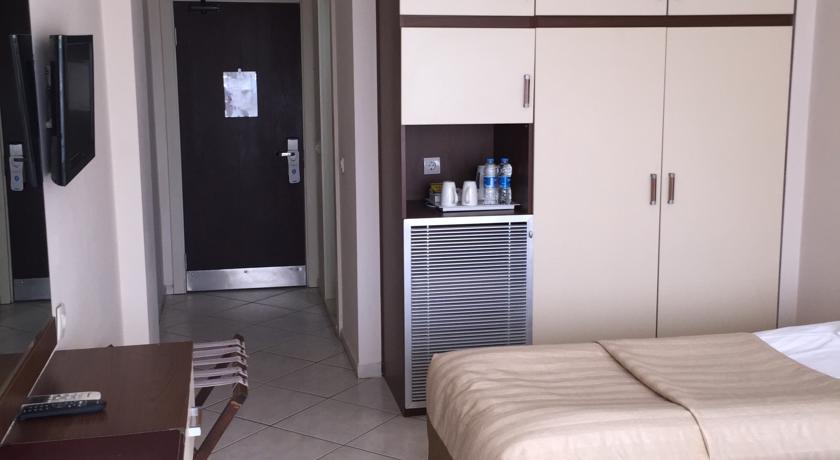 Batihan Beach Resort & Spa