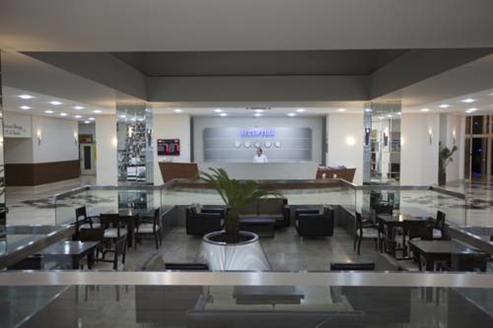 Batihan Beach Resort & Spa
