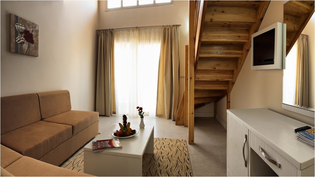 Batihan Beach Resort & Spa