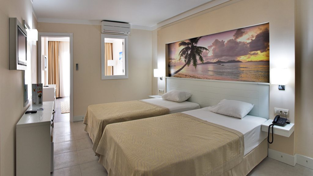 Batihan Beach Resort & Spa