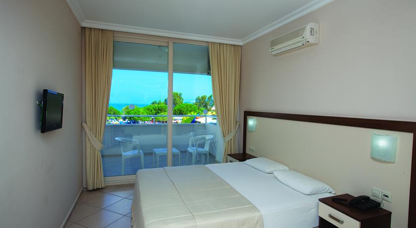 Batihan Beach Resort & Spa