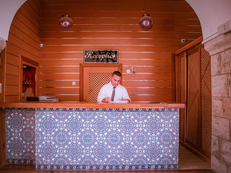 Club Caravanserail