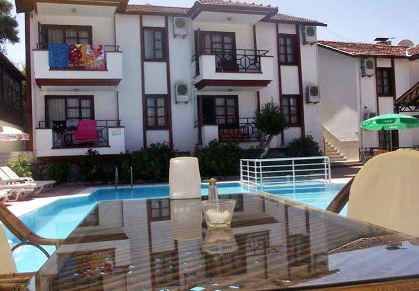 Gold Apart Hotel