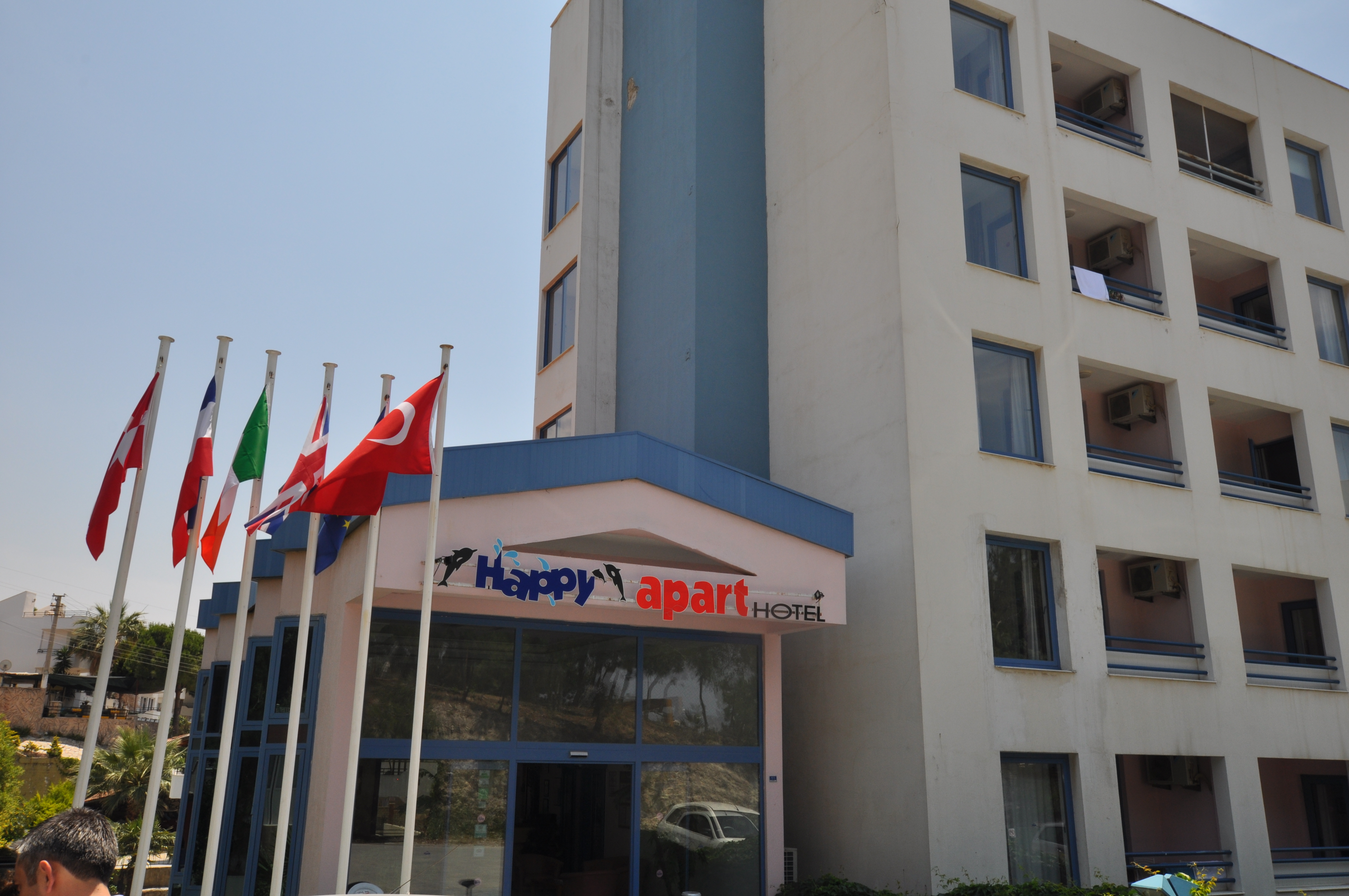 Happy Apart Hotel