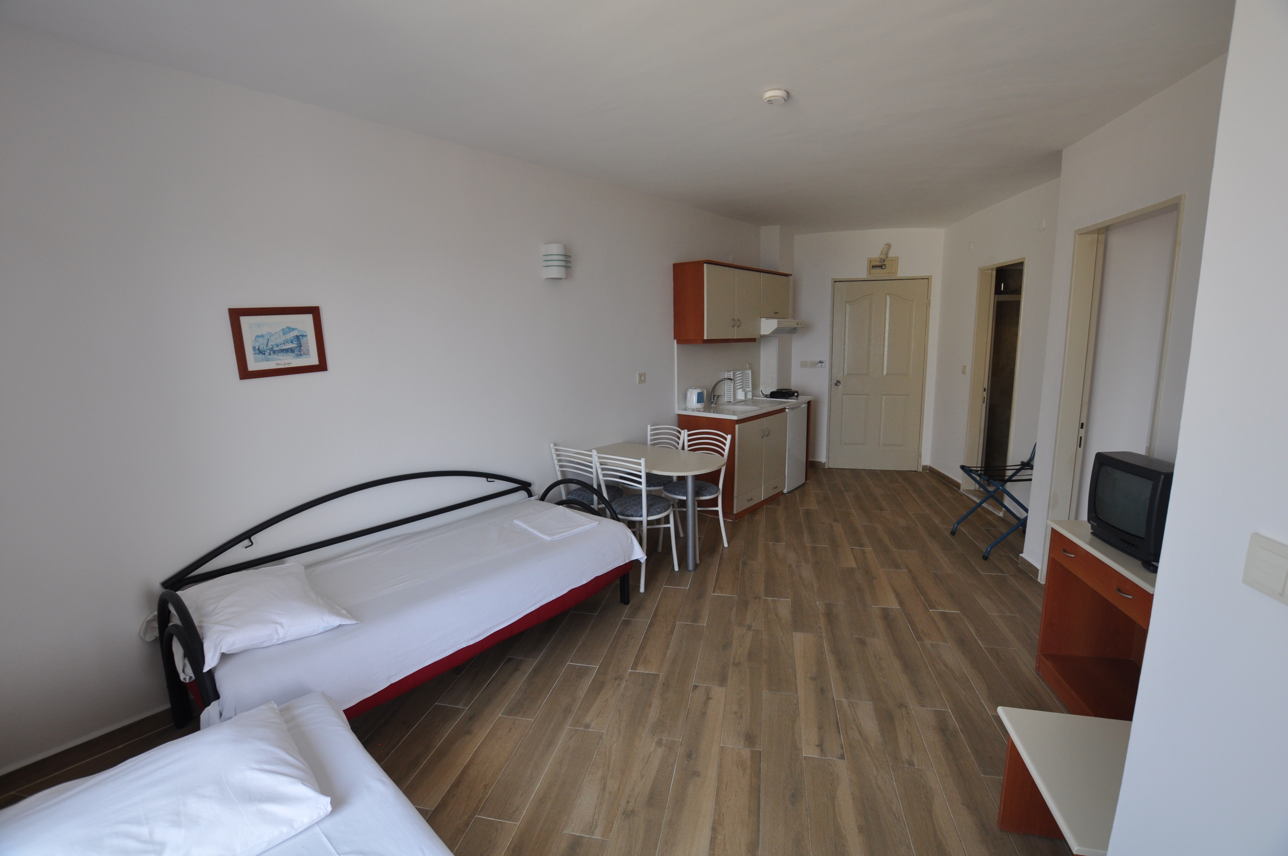 Happy Apart Hotel
