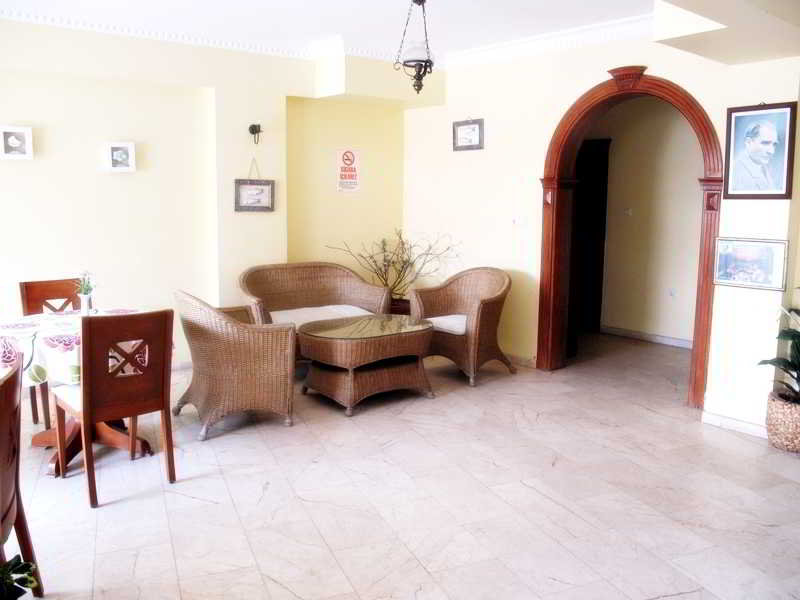 Hotel Rosy Suites