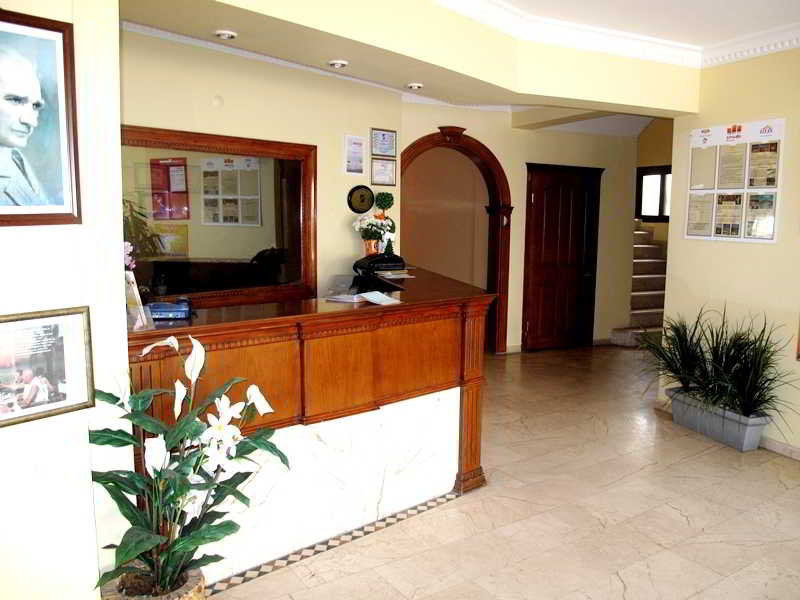 Hotel Rosy Suites