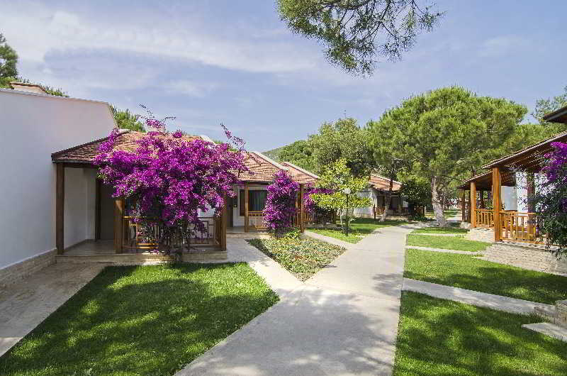 Kustur Club Holiday Village