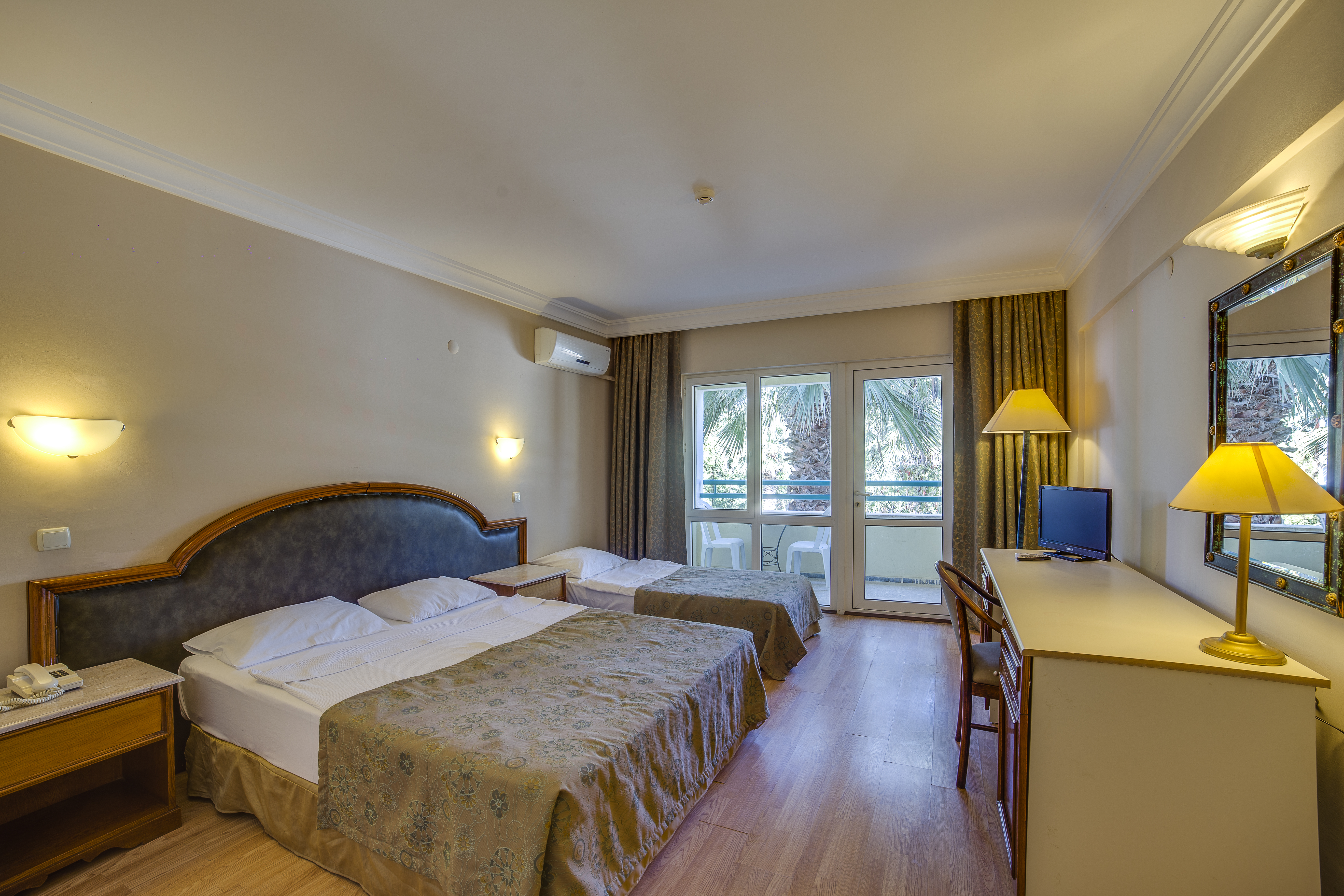 Proxima Hotel
