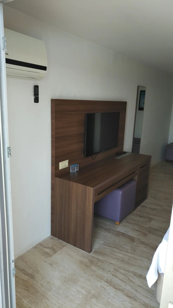Neopol Hotel Deluxe
