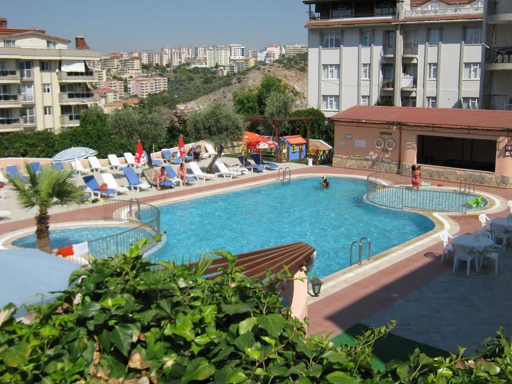 Oya Family Suites