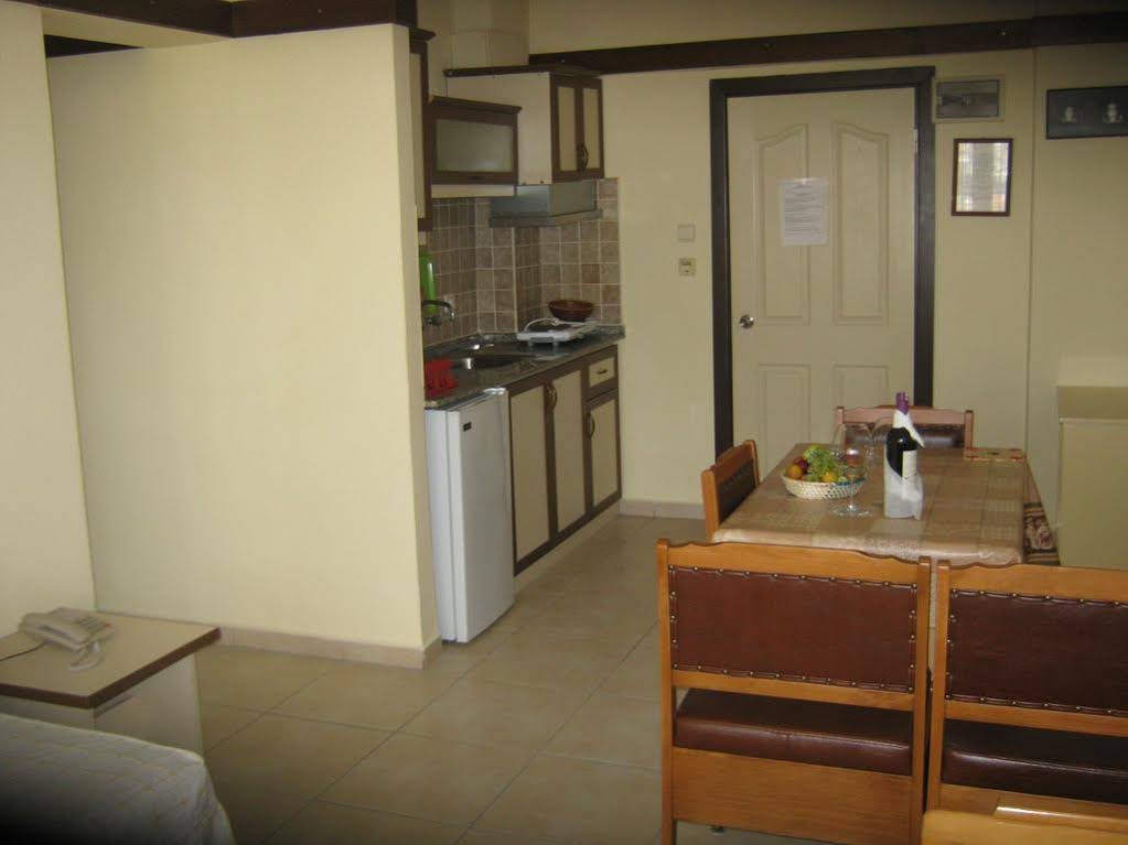 Oya Family Suites