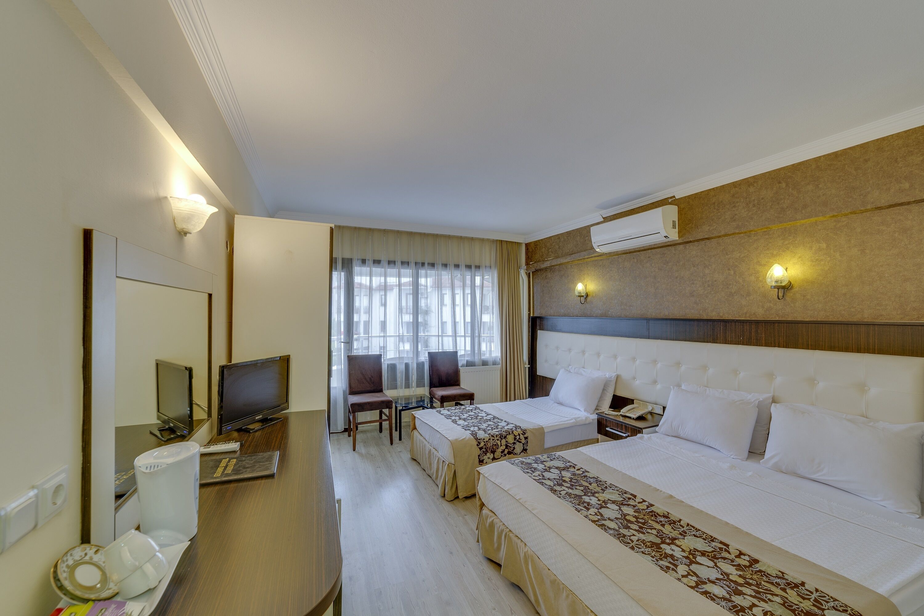 Rest & More by Dedeman Kusadasi Marina