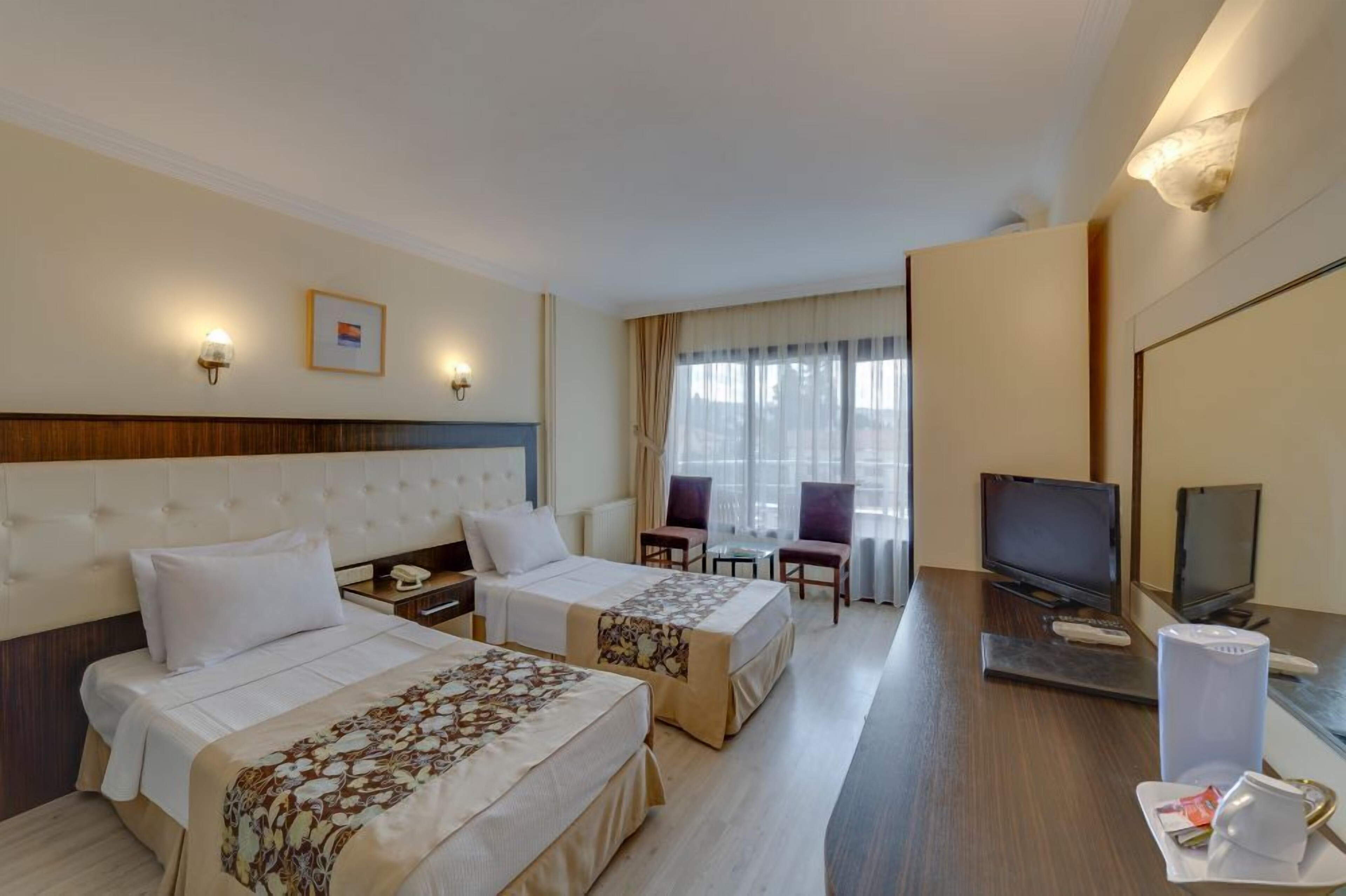 Rest & More by Dedeman Kusadasi Marina