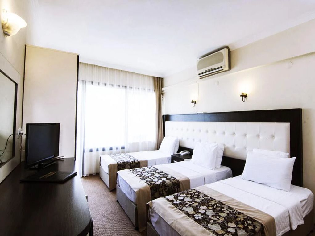 Rest & More by Dedeman Kusadasi Marina