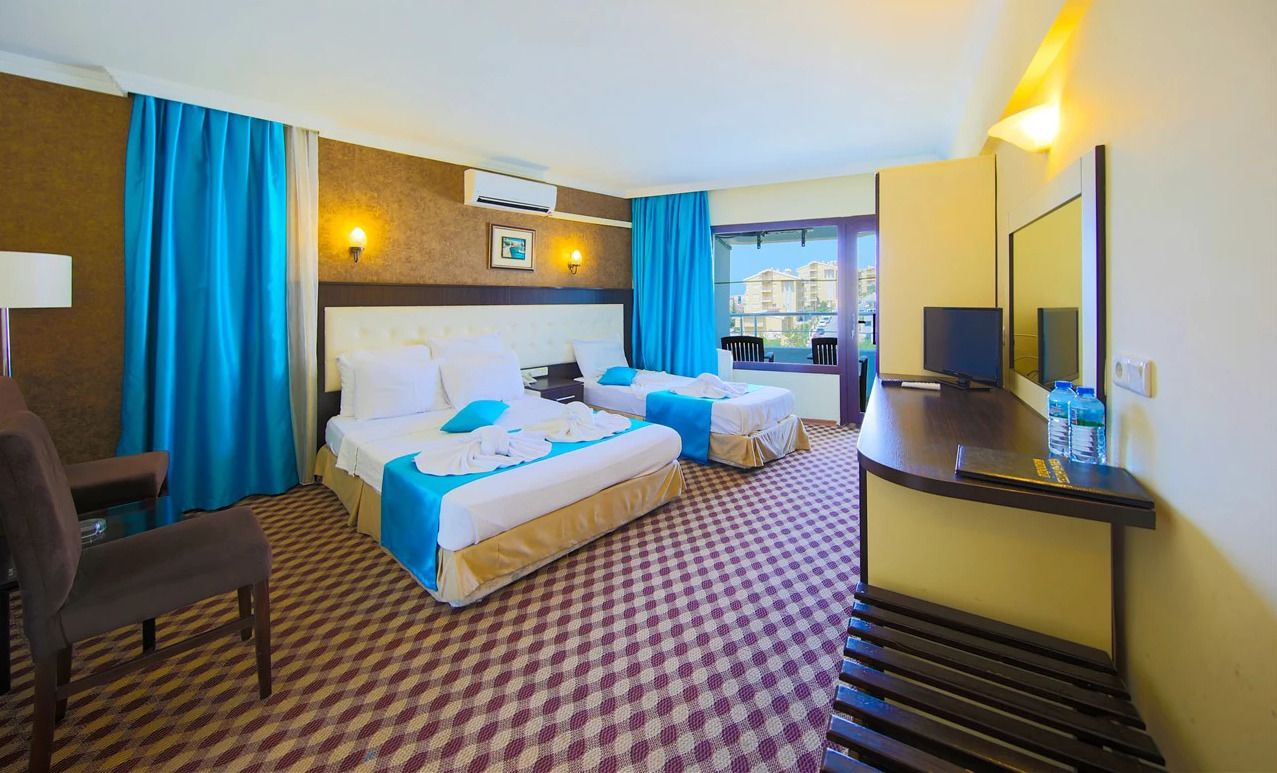 Rest & More by Dedeman Kusadasi Marina