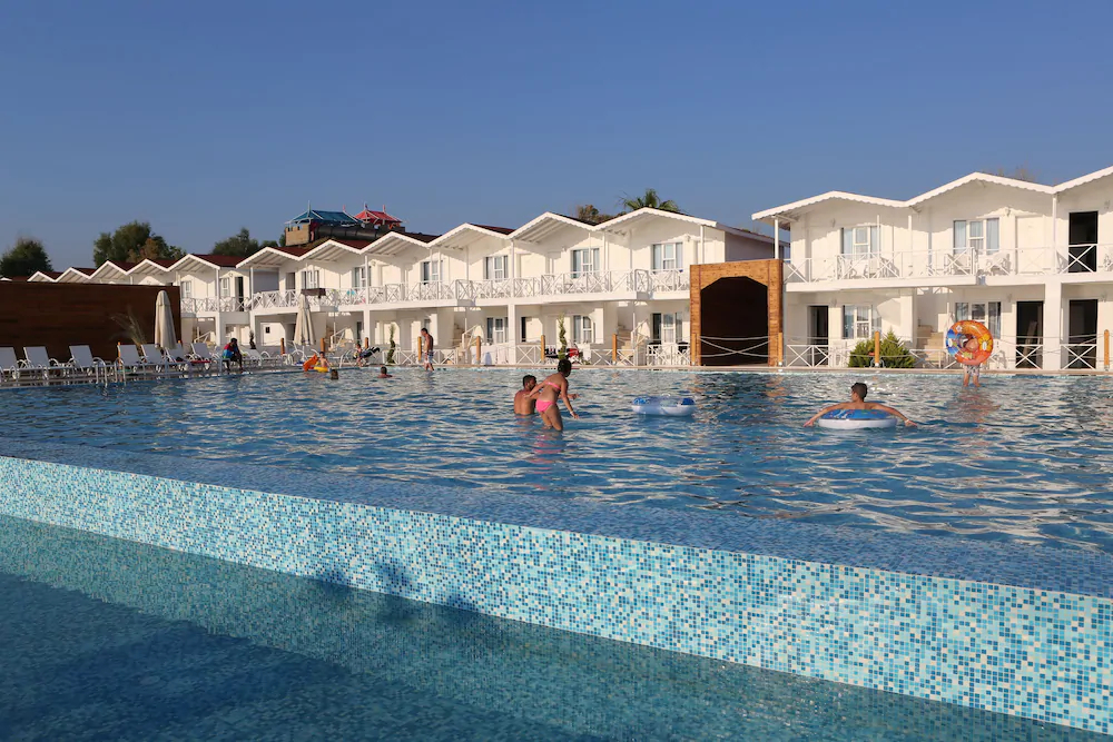Risus Beach Resort Hotel