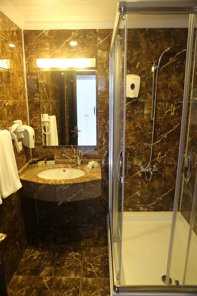 Risus Beach Resort Hotel