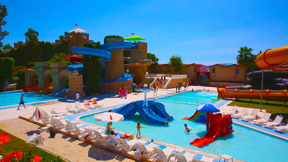 Risus Beach Resort Hotel