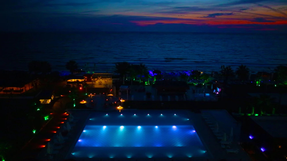 Risus Beach Resort Hotel