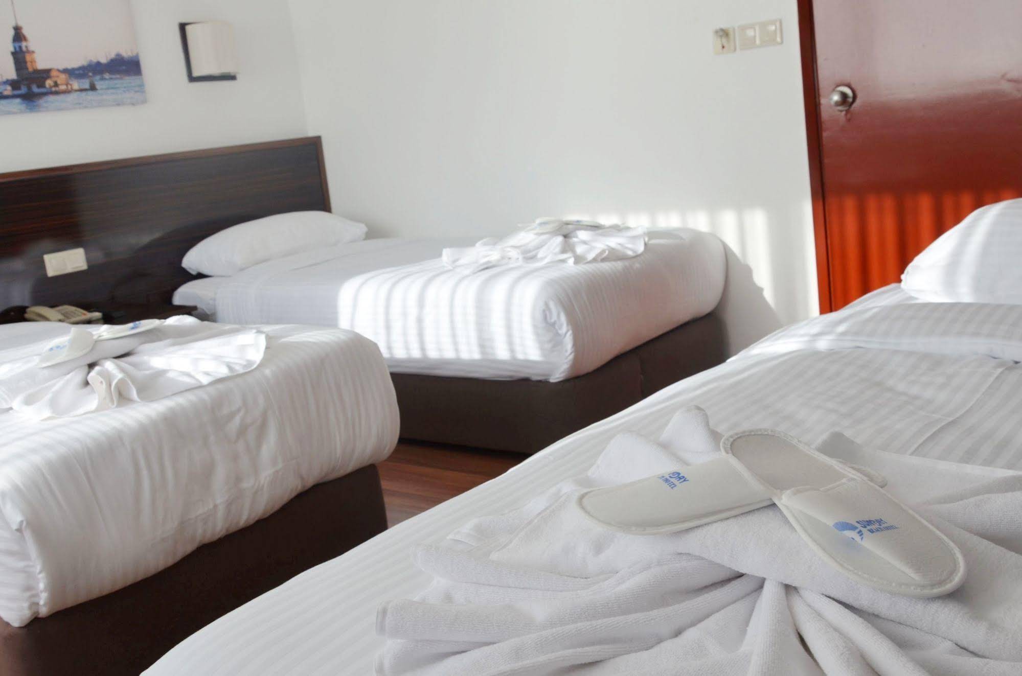 Sunday Beach Hotel