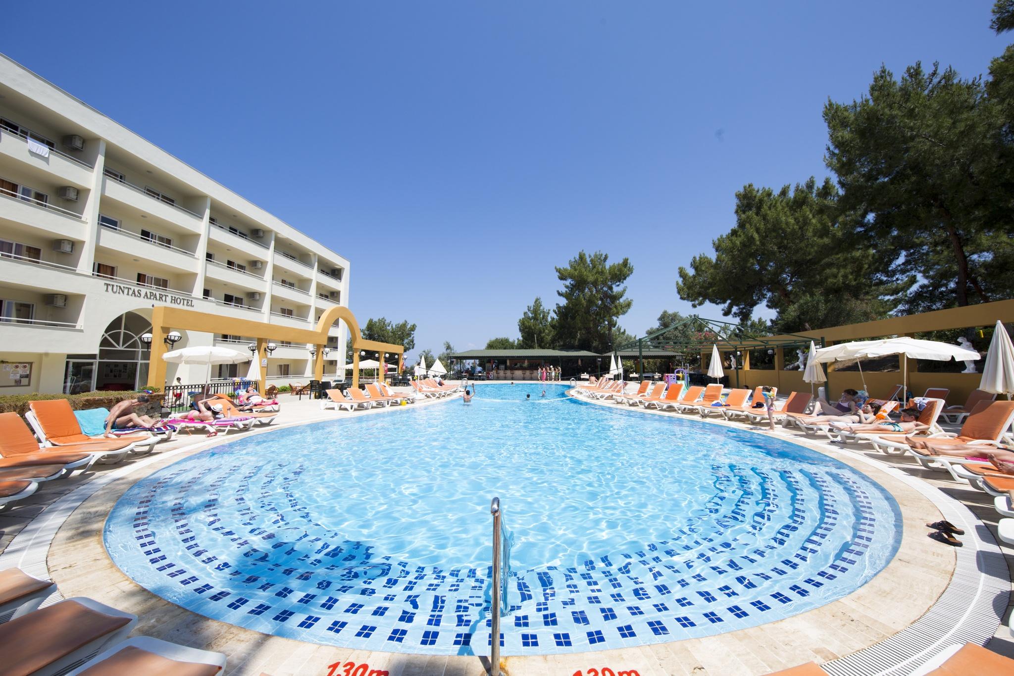 Tuntas Family Suites Kusadasi