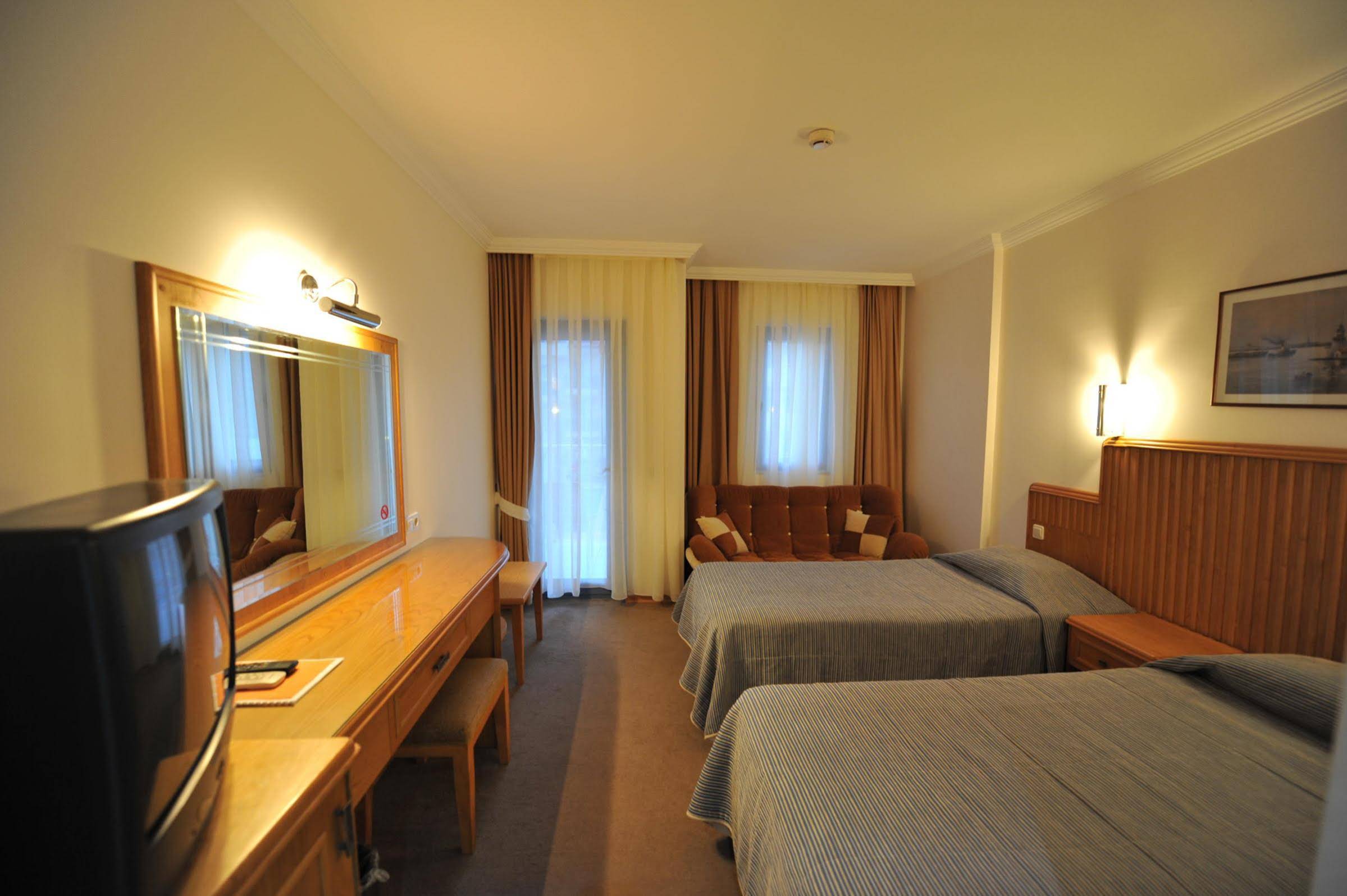 Belcehan Hotel