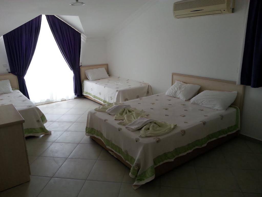 Coral Hotel