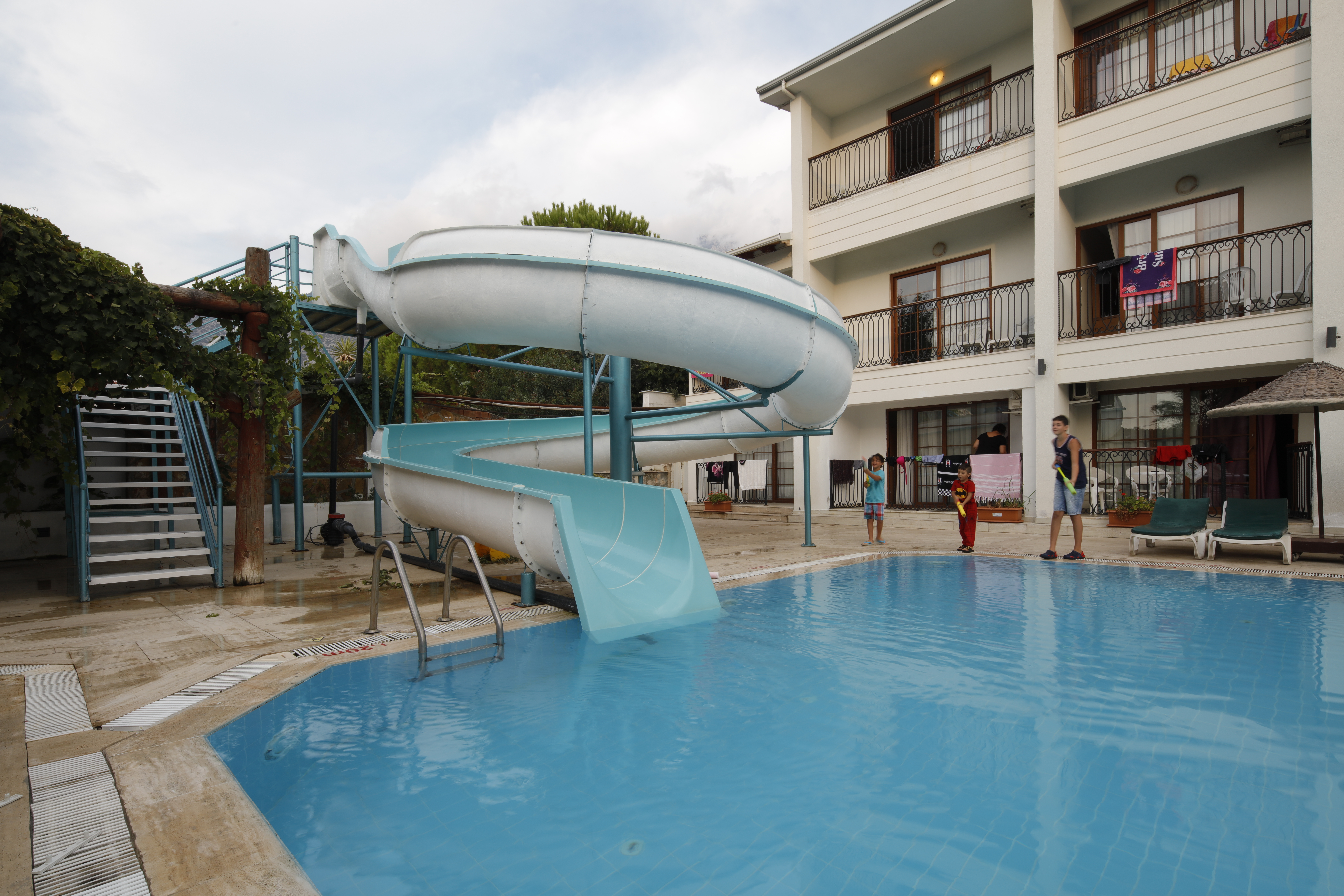 Golden Life Resort Hotel & Spa
