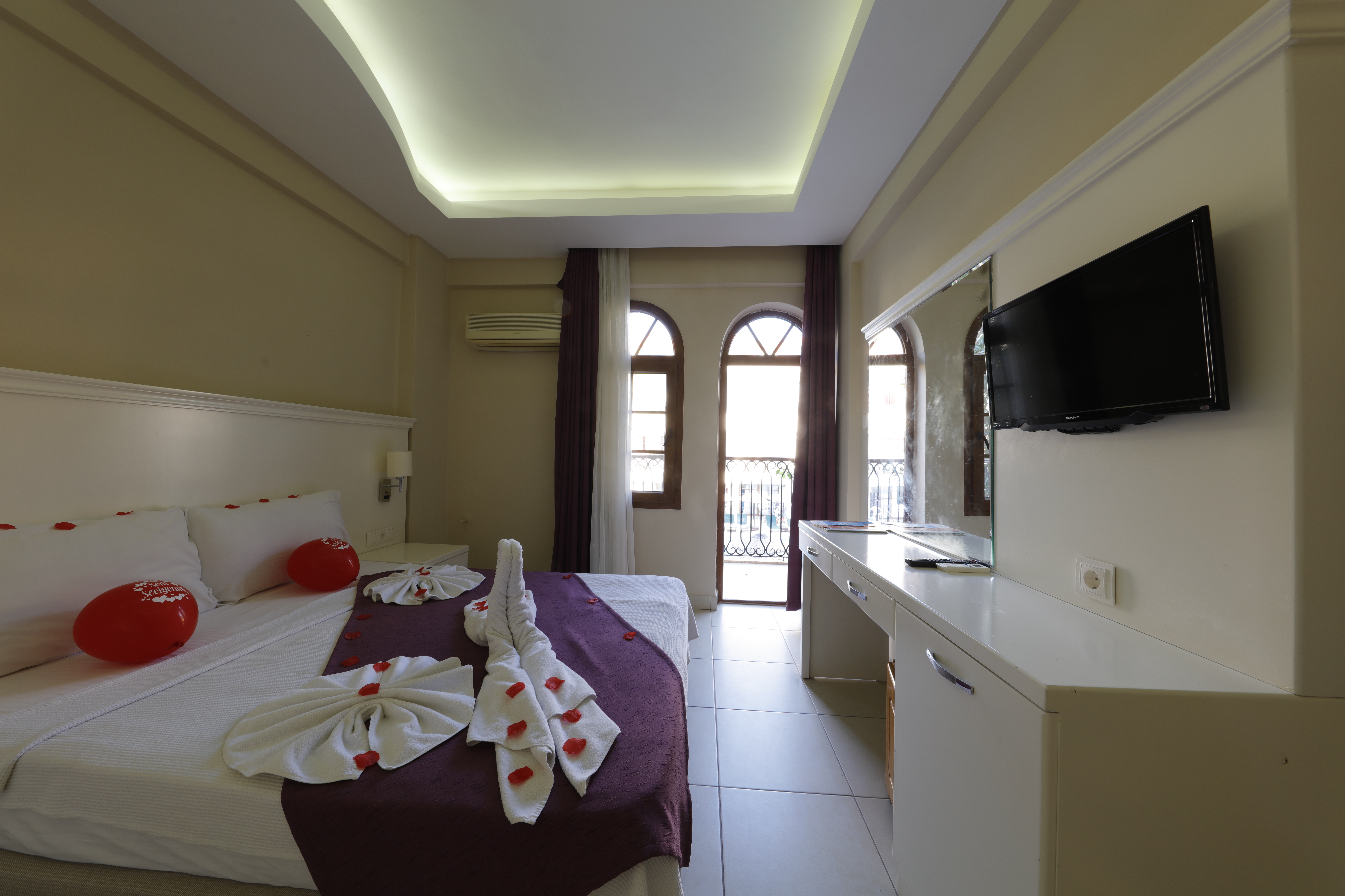 Golden Life Resort Hotel & Spa