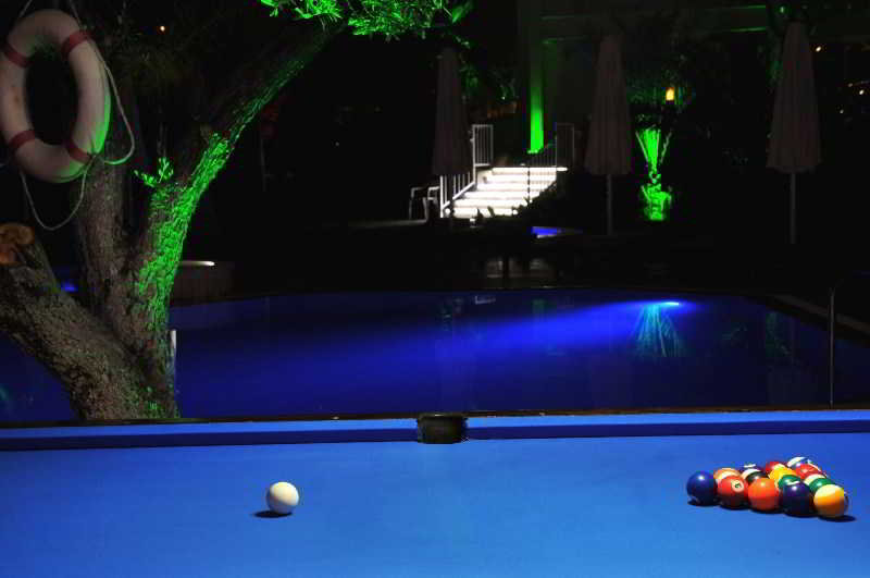 Morina Deluxe Hotel