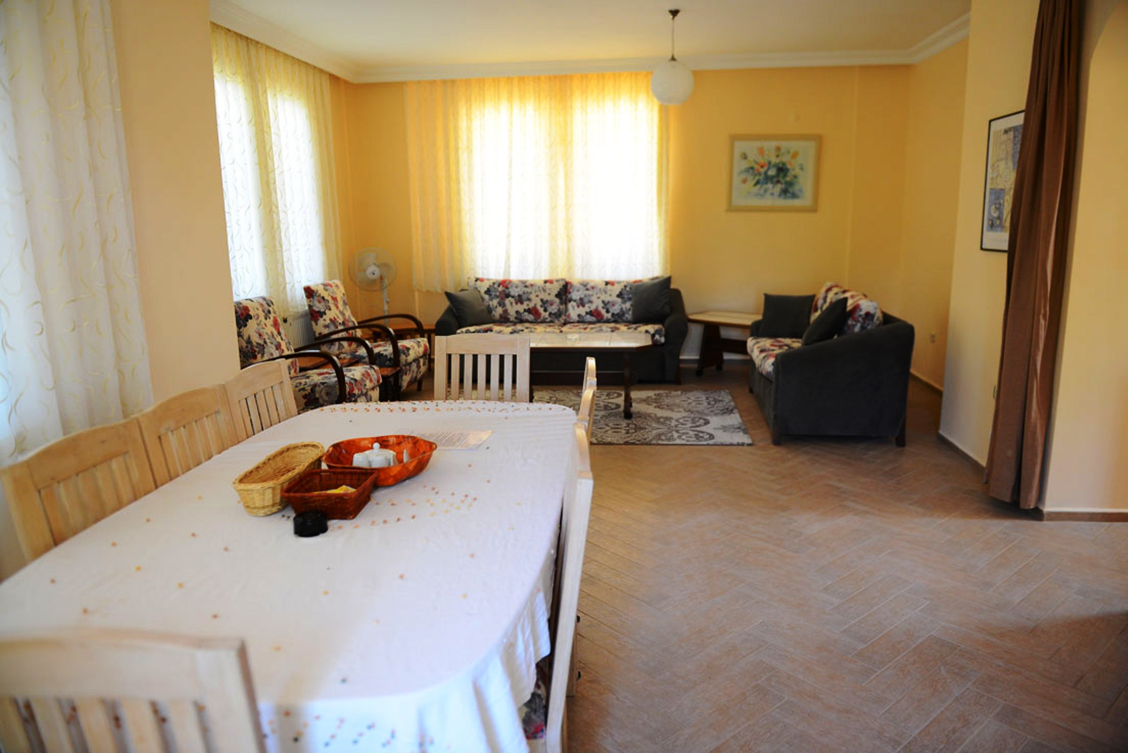 Mountain Valley Apartments & Villa's