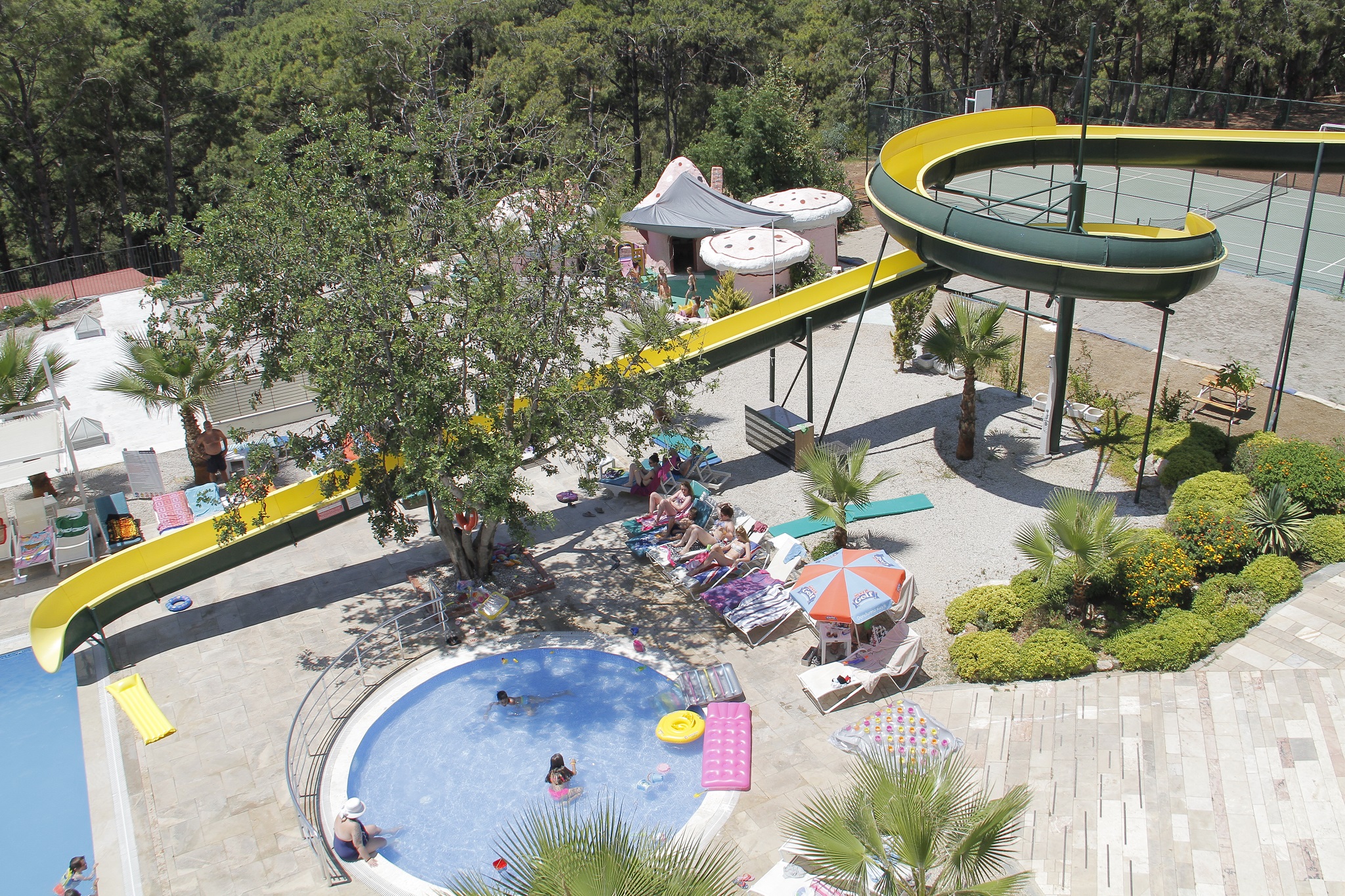 Nicholas Park Hotel