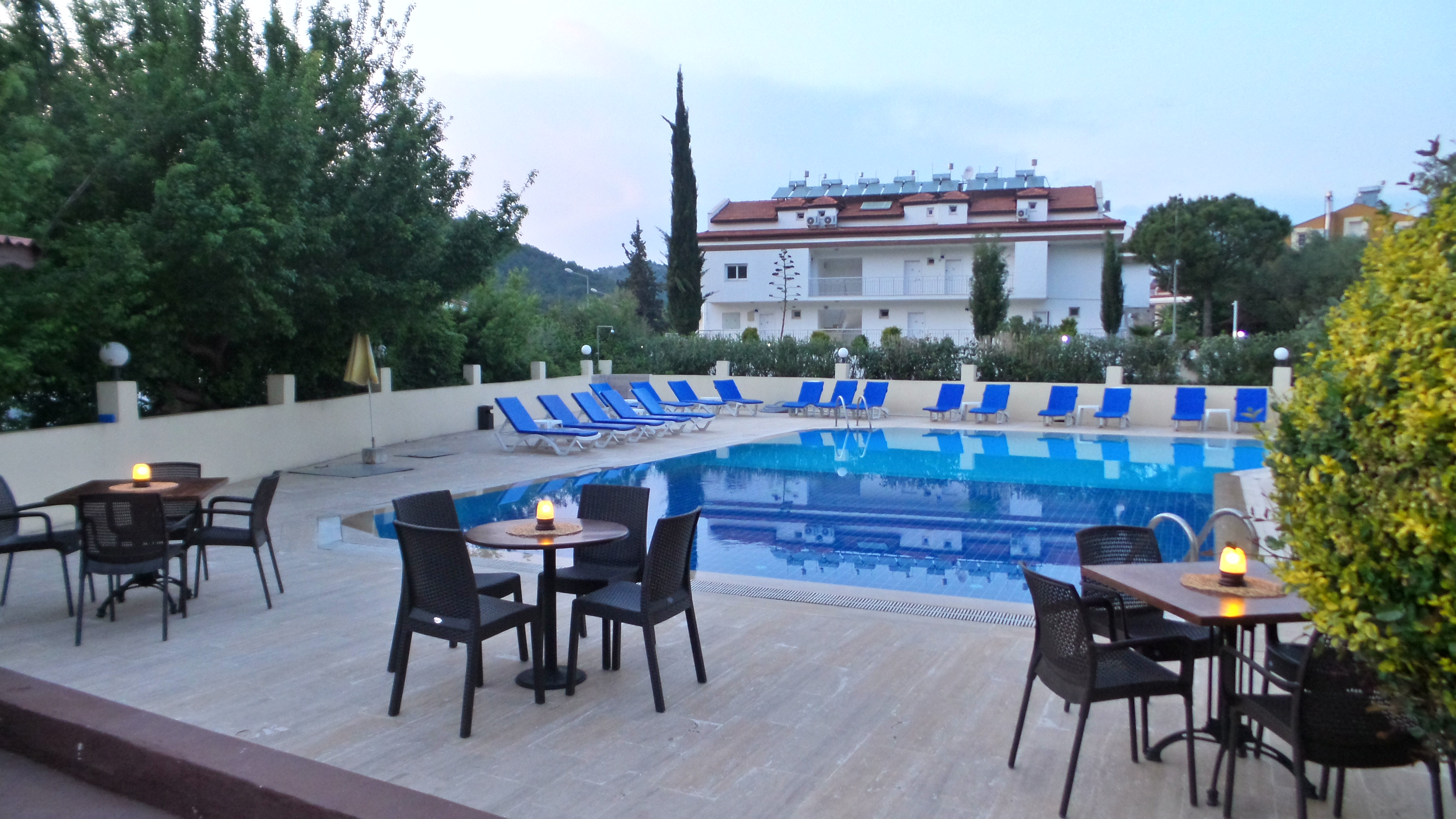 Ünlü Hotel