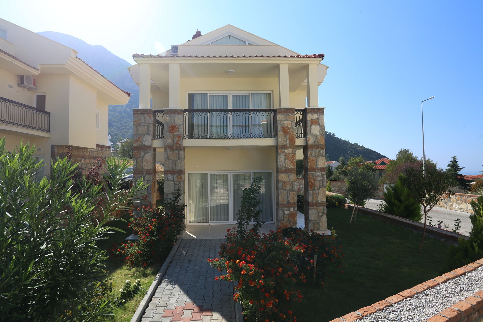 Orka Club Private Villas
