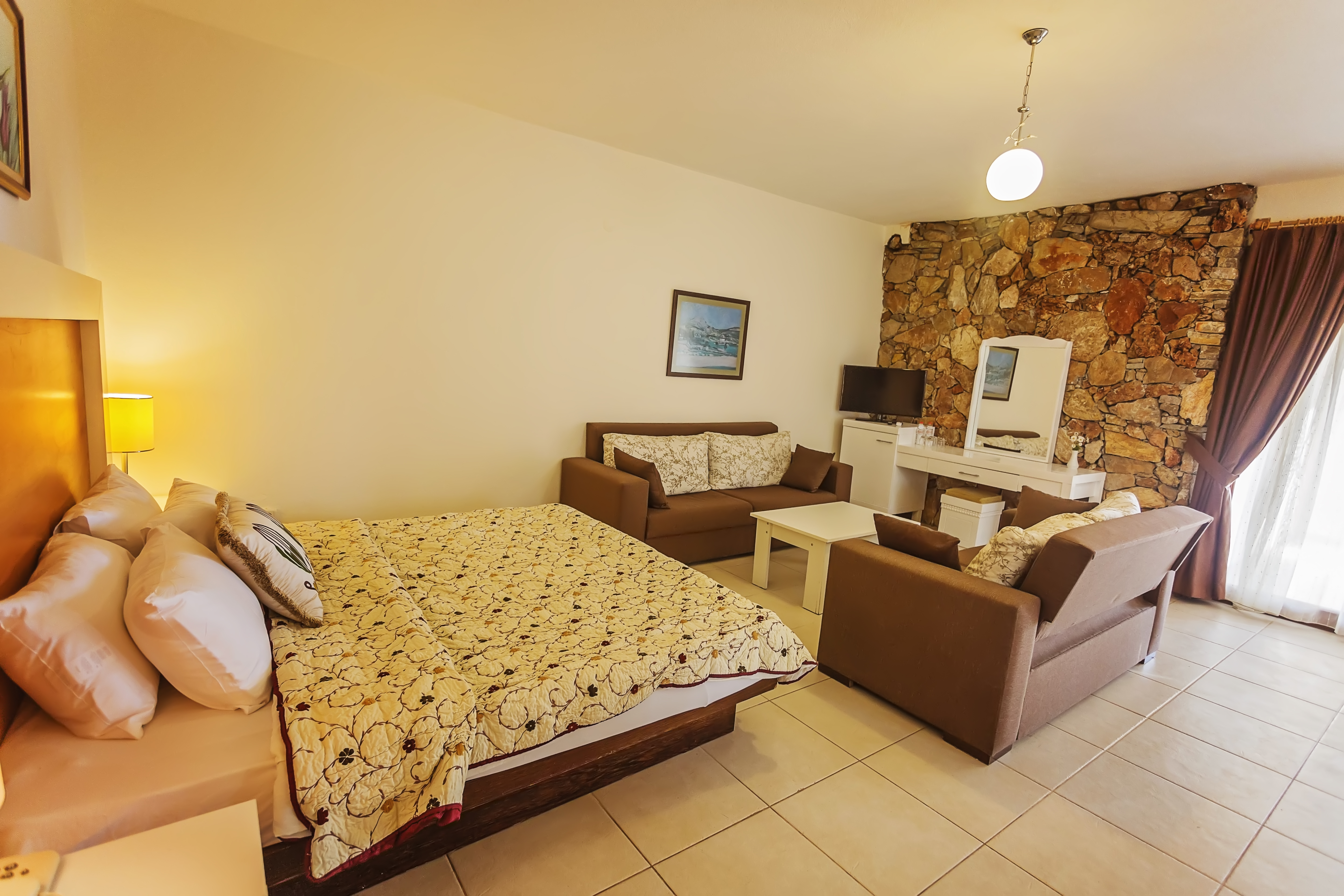 Paradise Garden Hotel
