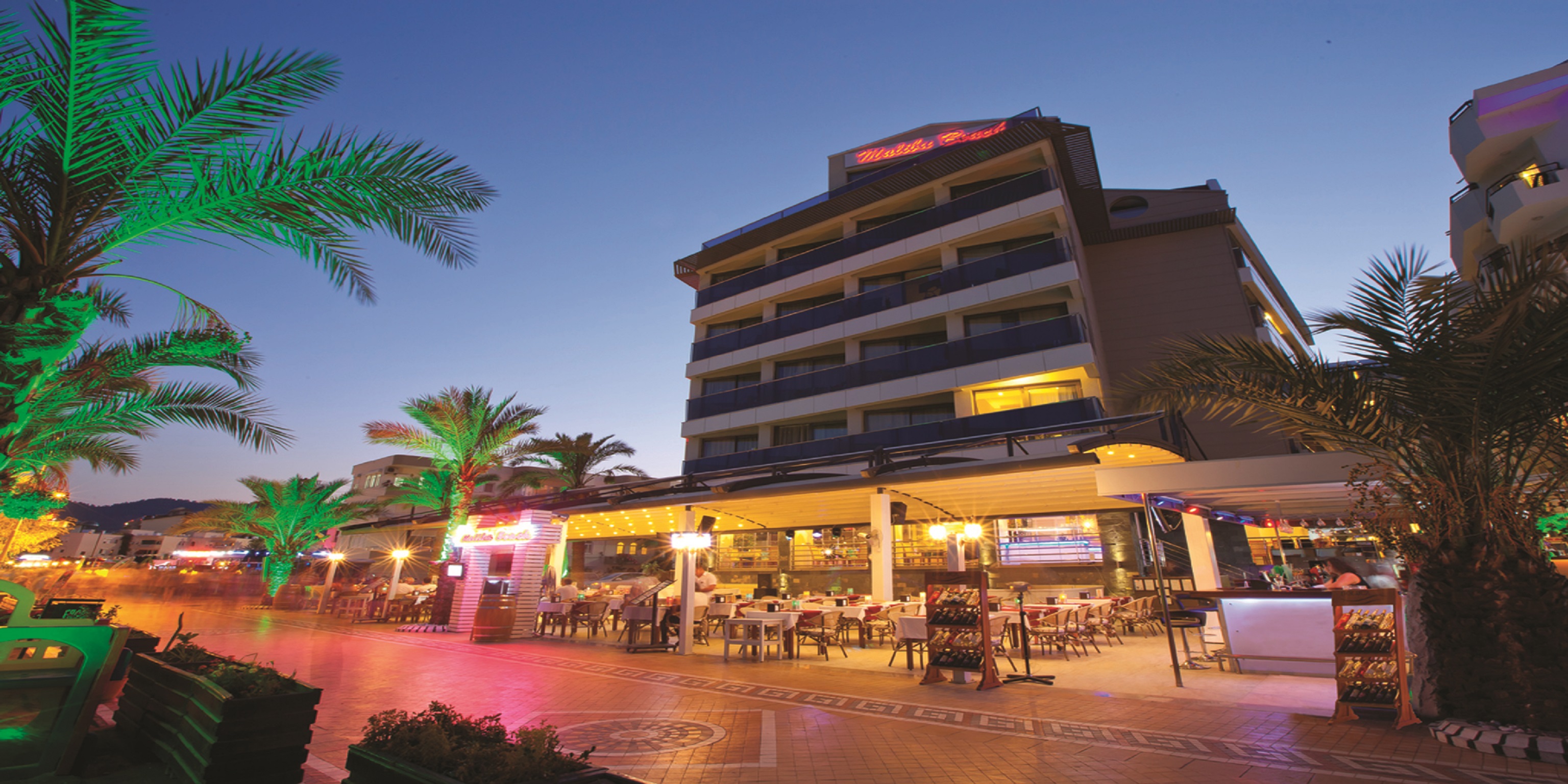 Aurasia Beach Hotel
