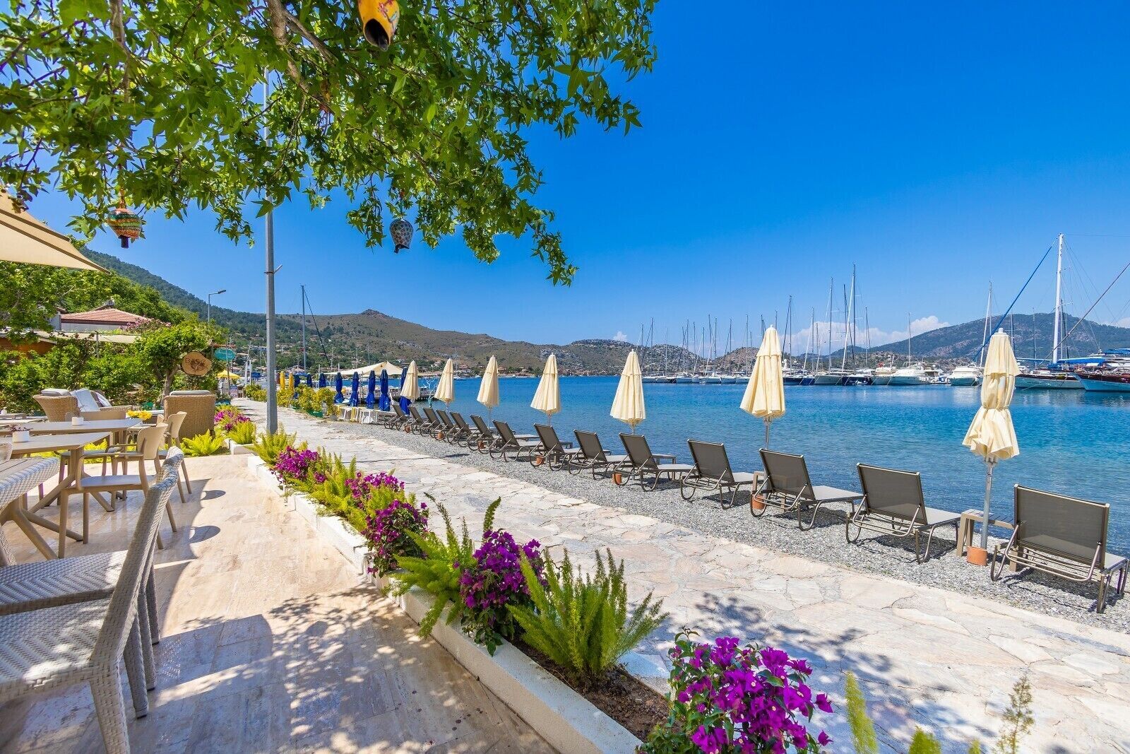 Base Selimiye