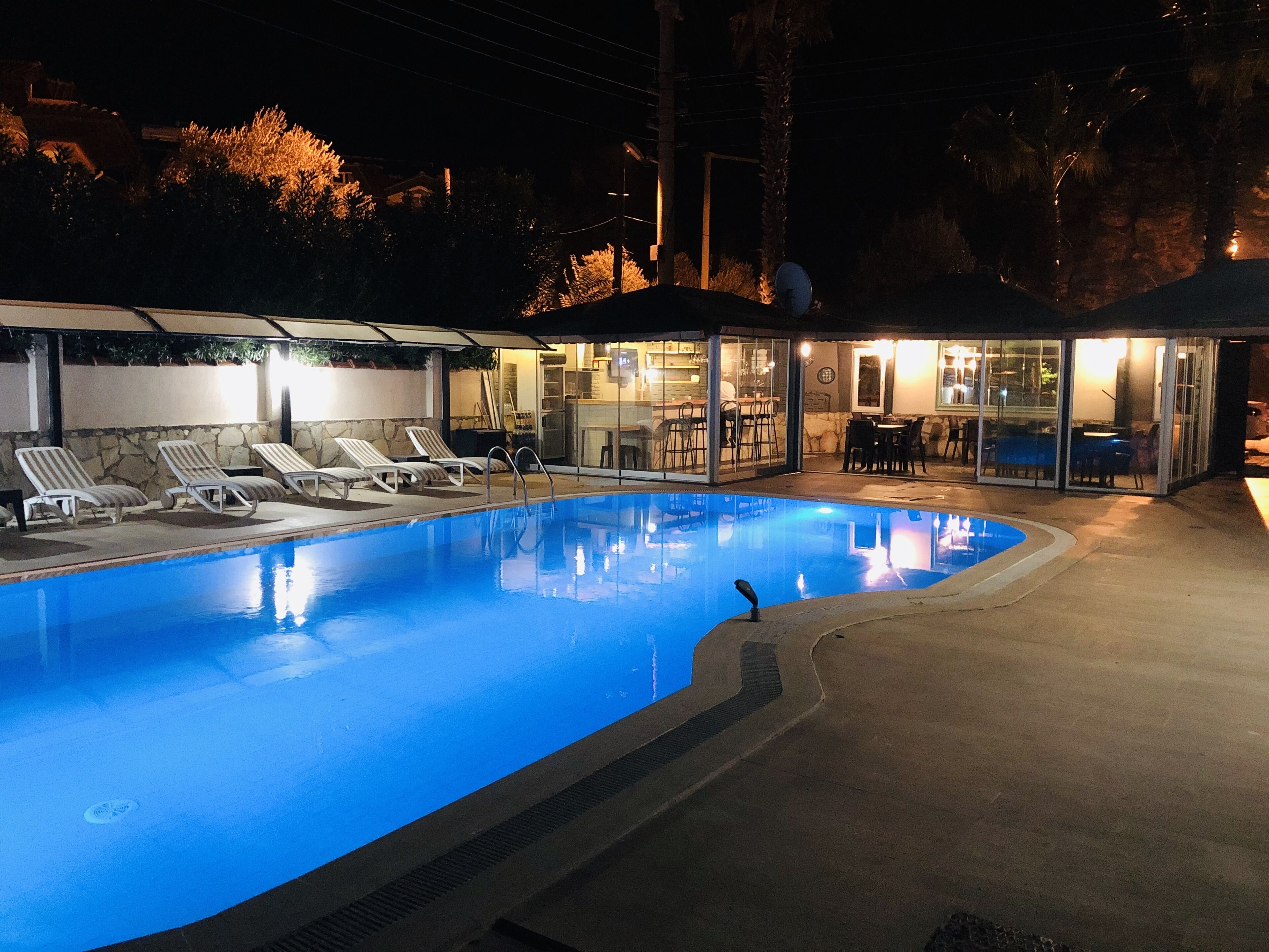 Belmaris Apartments