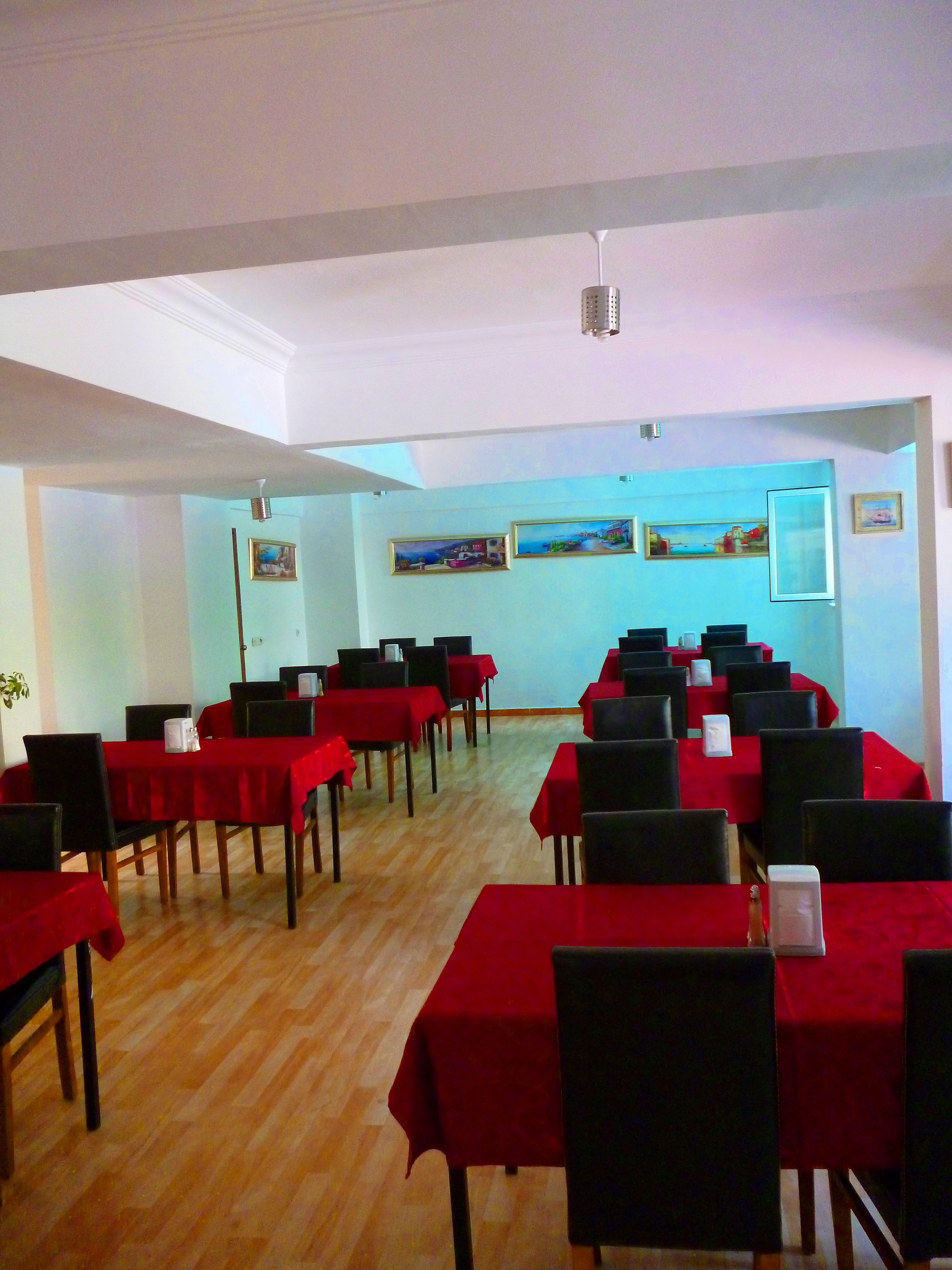 Two Seas Hotel