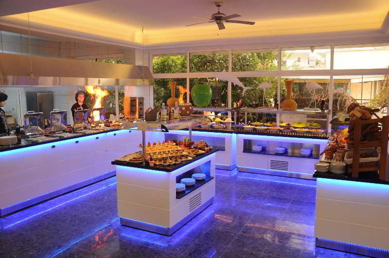 Blue Palace Hotel & Apart