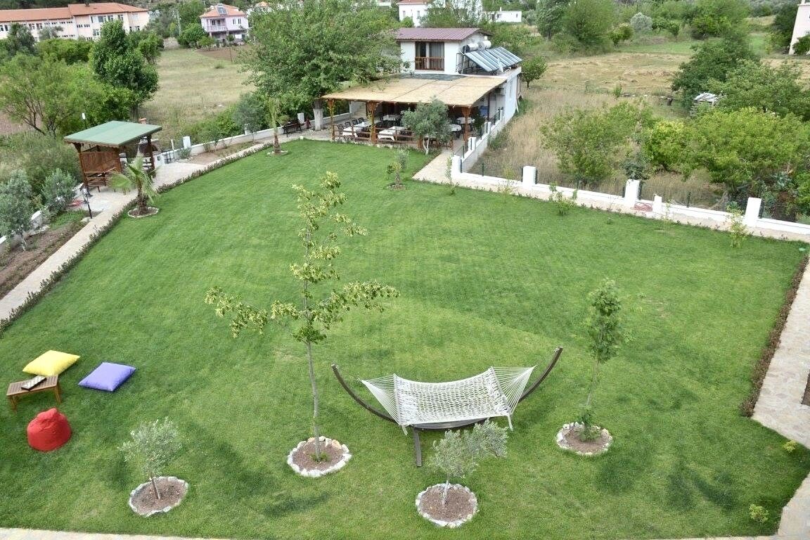 Bybassios Hotel