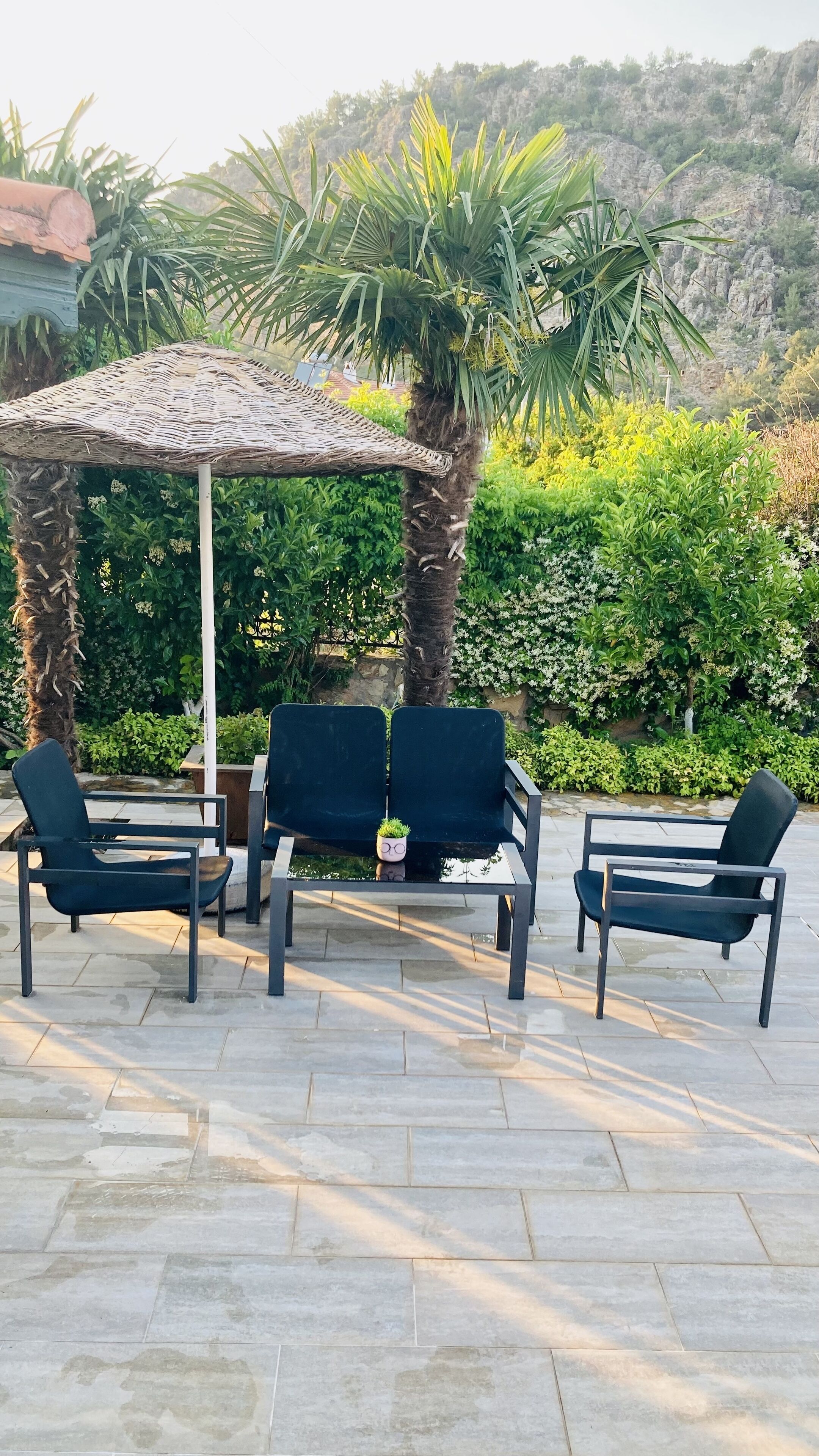 Bybassios Hotel