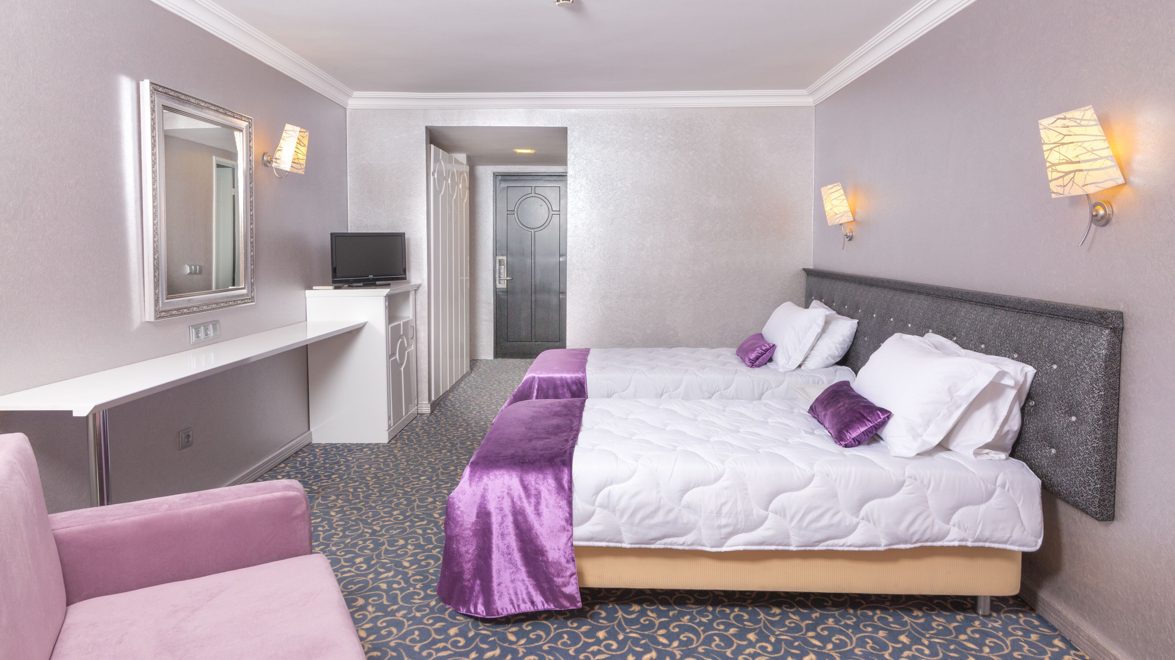 Caprice Beach Hotel