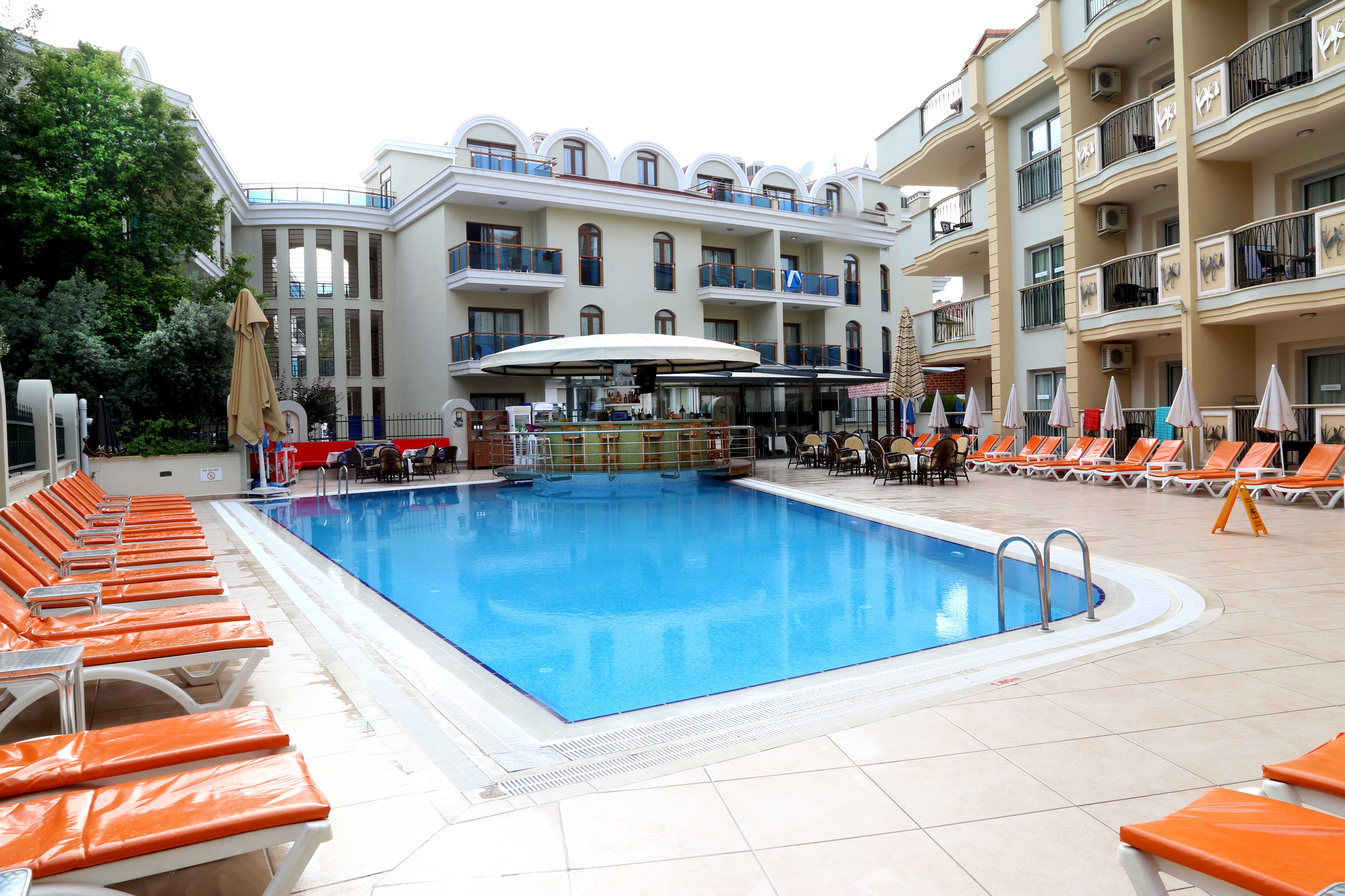 Club Karakas