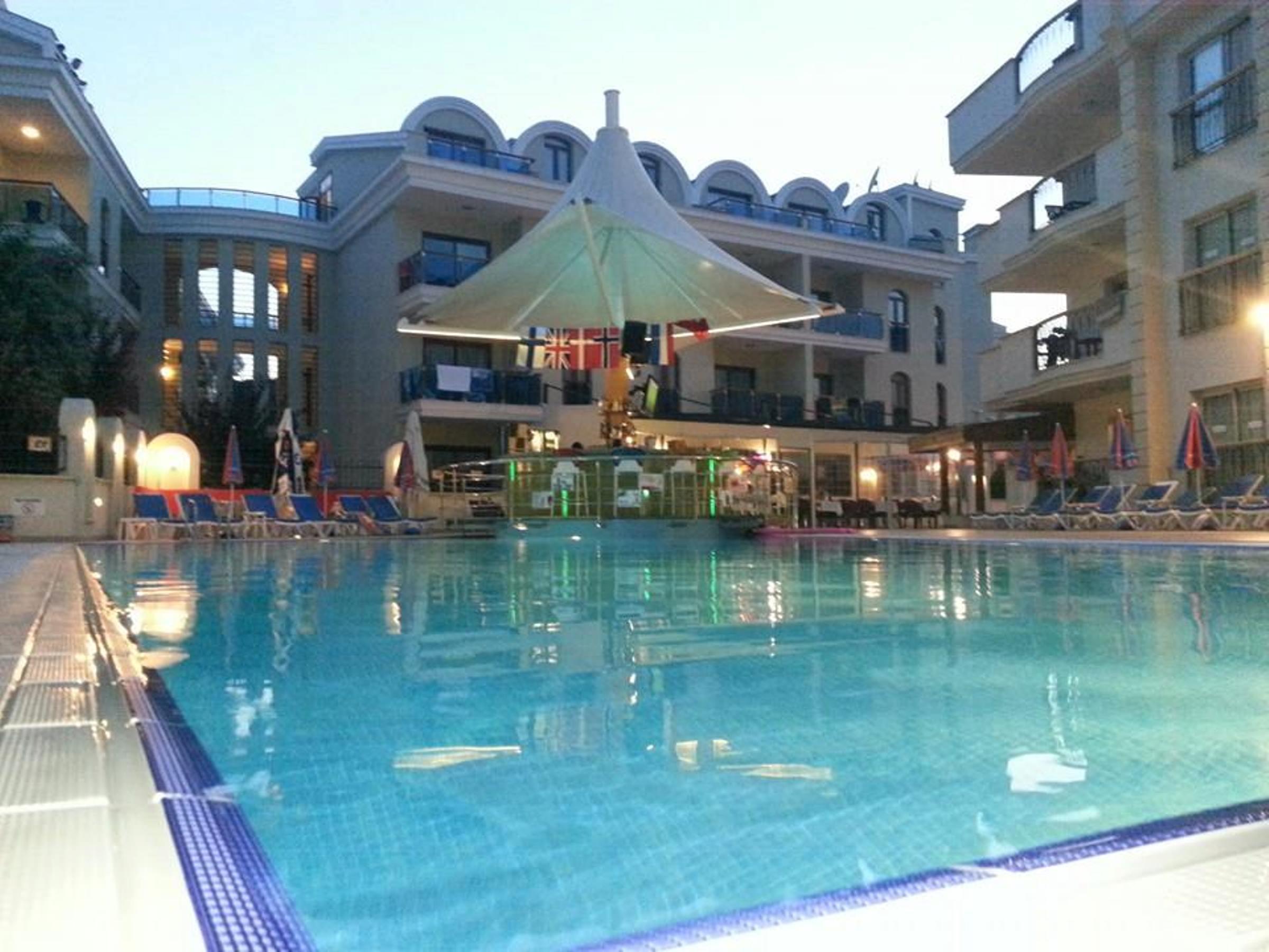 Club Karakas