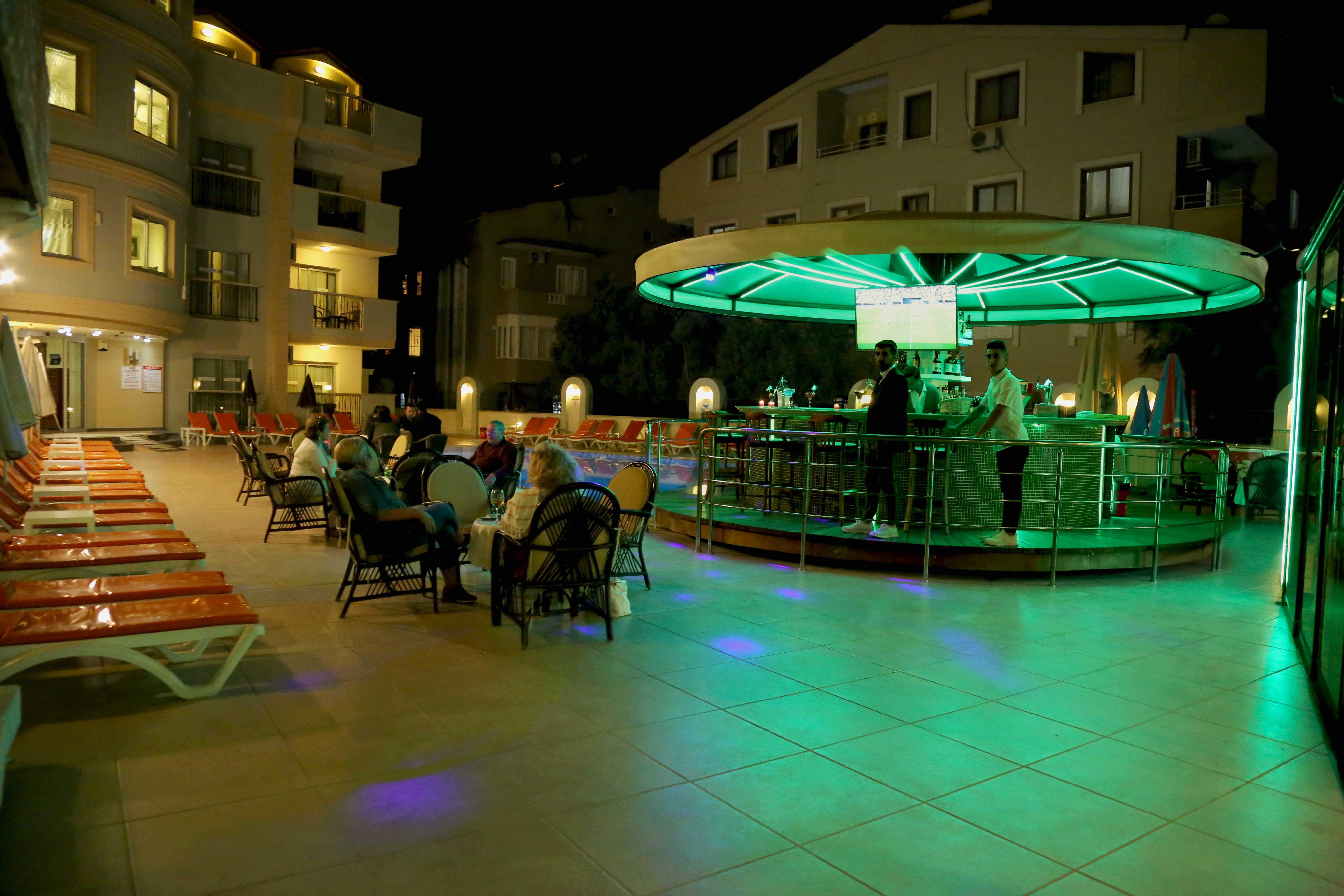 Club Karakas